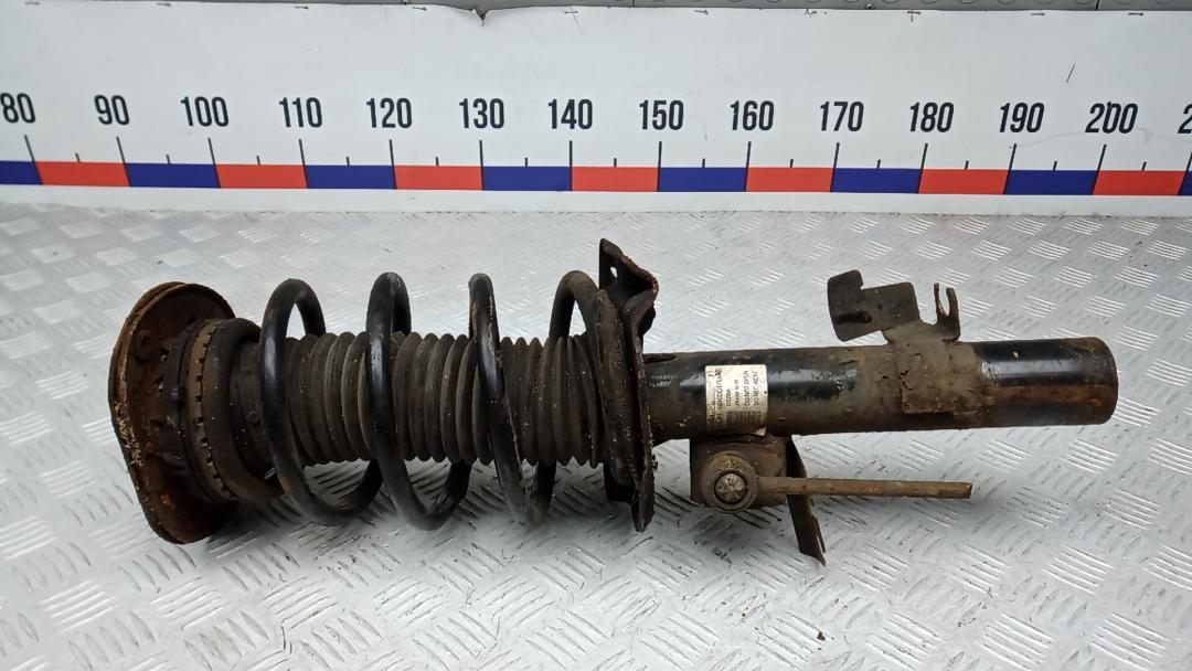 Стойка Ford Mondeo 4 поколение 2008, 2.2 л., дизель, МКПП, универсал - фото №1