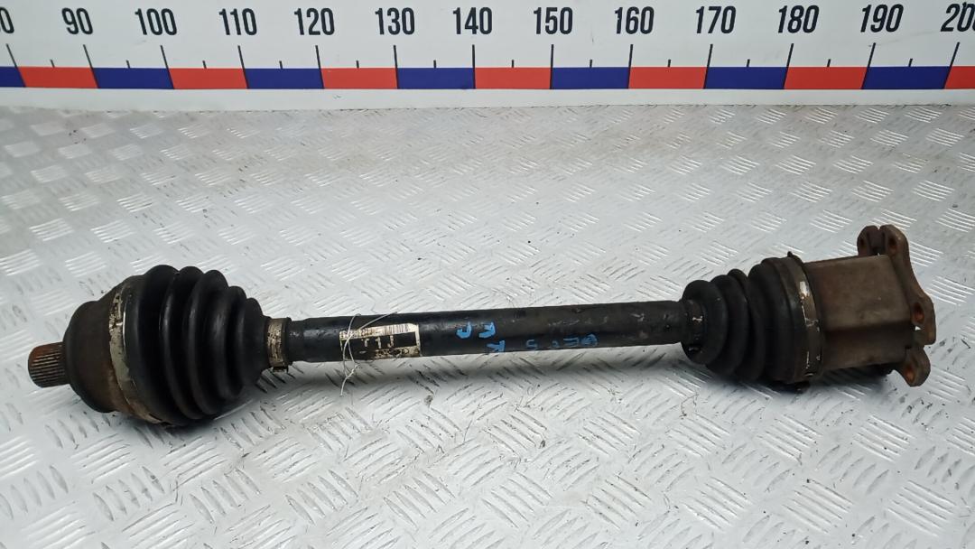 полуось передняя правая (приводной вал, ШРУС) Audi A6 4F/C6 2007, 2.7 л., дизель, АКПП, универсал - фото №1