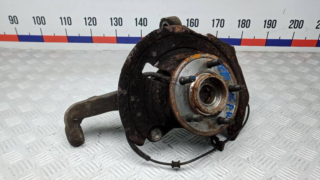 ступица передняя правая Dodge Nitro 1 поколение 2007, 2.8 л., дизель, АКПП, внедорожник 5 дв. - фото №1