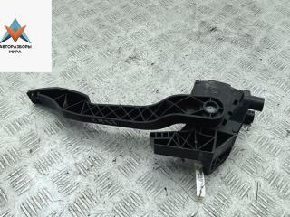 педаль Opel Corsa C [рестайлинг] 2005, 1.0 л., бензин, МКПП, серый, хетчбэк 3 дв., 9129423