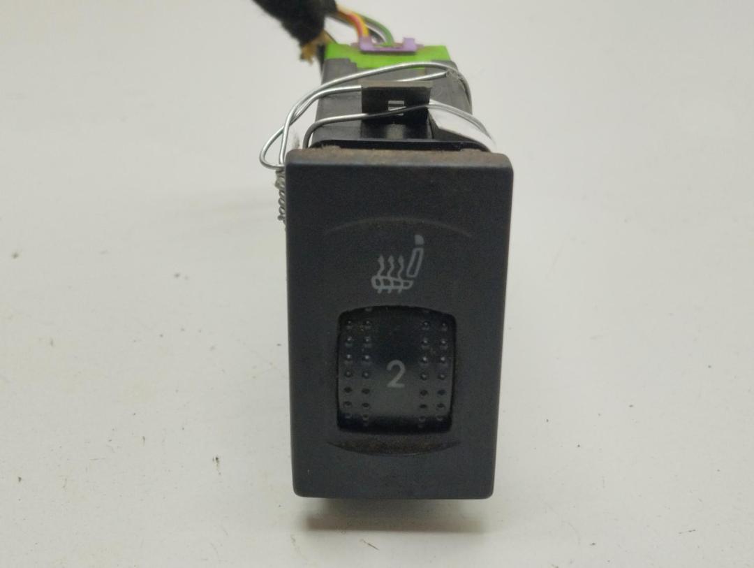 кнопка обогрева сидений Volkswagen Sharan 2002, 1.9 л., дизель, МКПП, синий, минивэн, 7M3963563