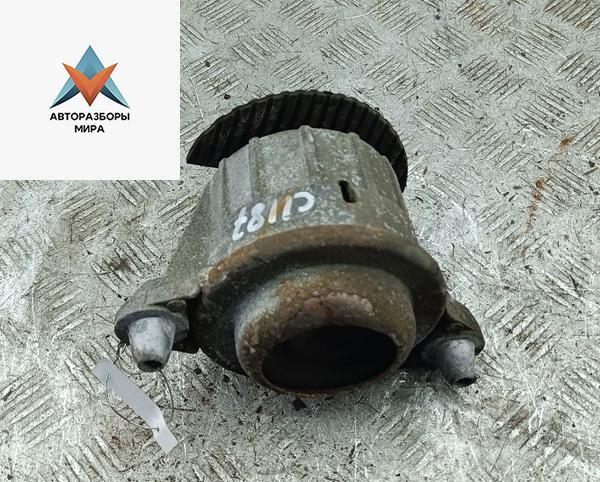 подушка крепления двигателя Mercedes-Benz C-Класс W204/S204 2010, 1.8 л., бензин, МКПП, серый, универсал, 2042400117 - фото №1