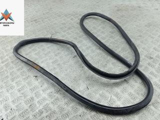 уплотнитель двери Audi A4 B7 2006, 2.0 л., бензин, АКПП, серый, универсал, 8E0831722D