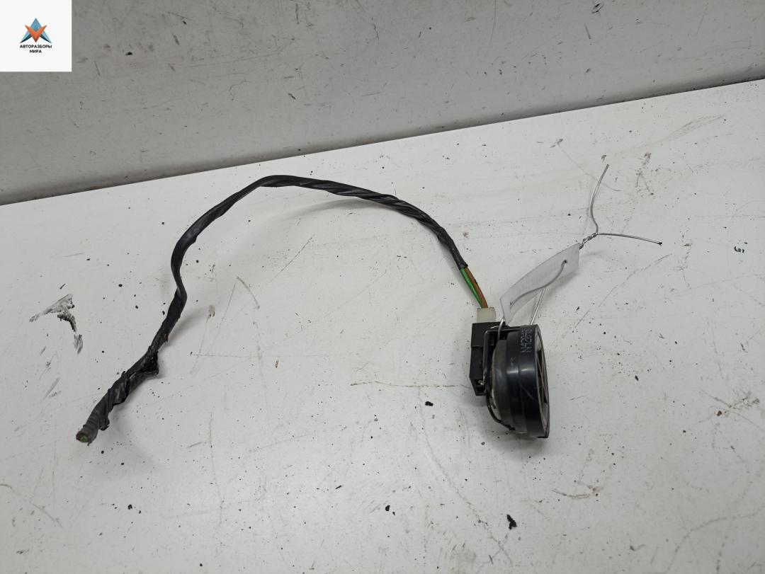 динамик высокочастотный (пищалка) Opel Omega B 1998, 2.0 л., бензин, МКПП, серый, седан, 90379282 - фото №1