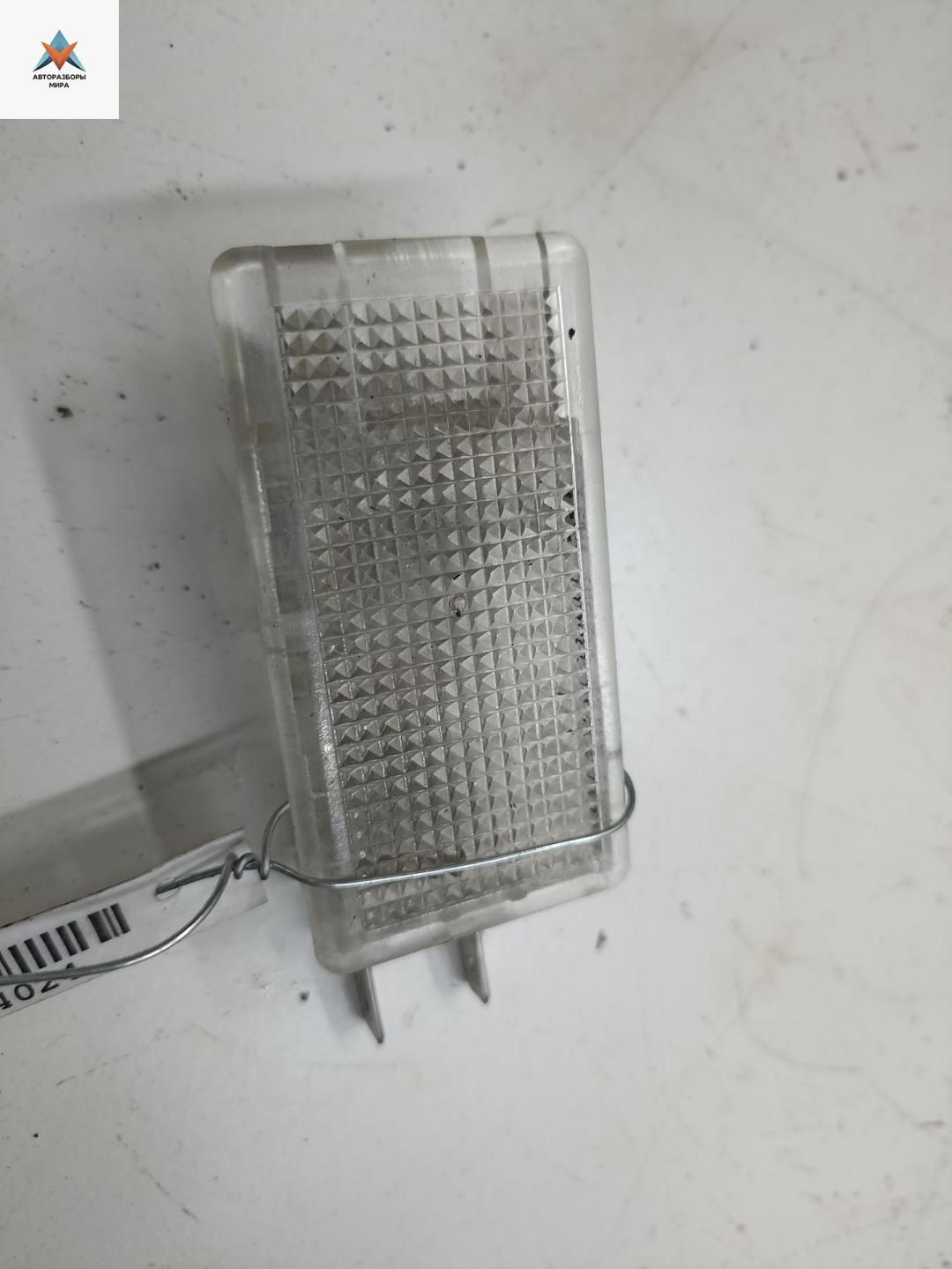 фонарь салона (плафон) Opel Astra G 2002, 1.6 л., бензин, МКПП, серый, универсал, 02372 - фото №1