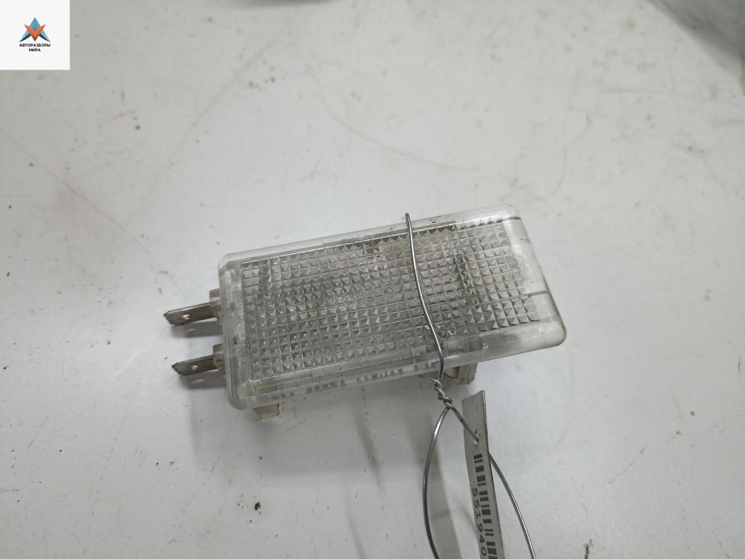 фонарь салона (плафон) Opel Astra G 2002, 1.6 л., бензин, МКПП, синий, универсал, 02255 - фото №1