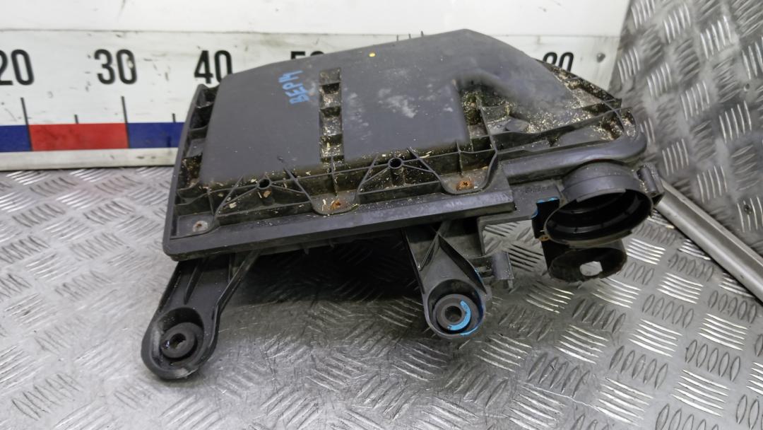 корпус воздушного фильтра Citroen C4 Grand Picasso 1 поколение 2010, 1.6 л., HDi 8V, дизель, МКПП, минивэн - фото №1