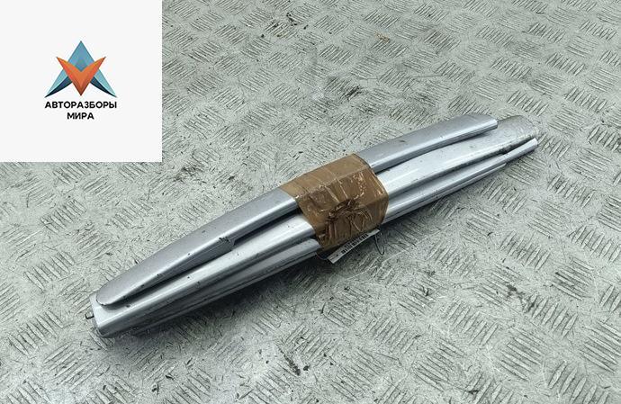 крышка (заглушка) рейлинга Renault Koleos 1 поколение 2008, 2.5 л., бензин, МКПП, серый, внедорожник 5 дв. - фото №1