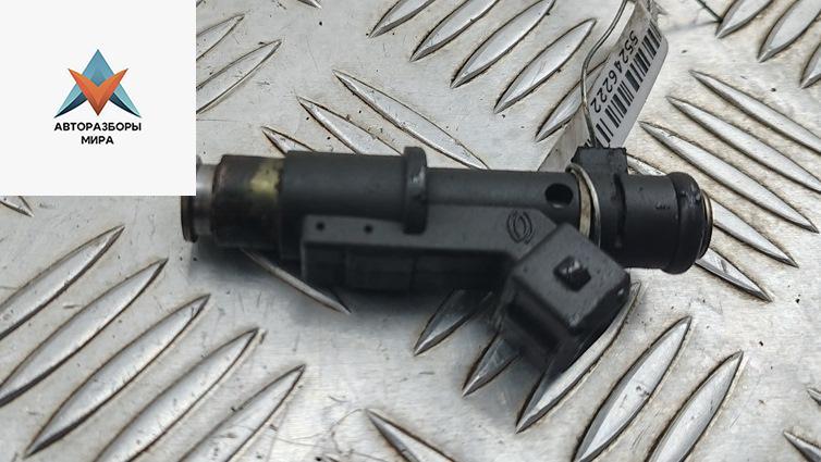 форсунка Peugeot 307 1 поколение 2004, 2.0 л., бензин, МКПП, чёрный, универсал, H003 - фото №1