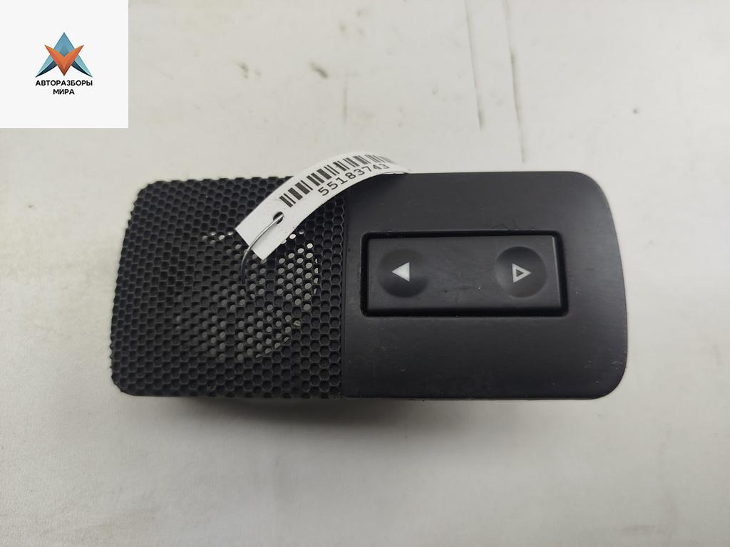 кнопка стеклоподъемника заднего правого Opel Vectra C 2004, 2.2 л., бензин, МКПП, серый, хетчбэк 5 дв., 09185959 - фото №1