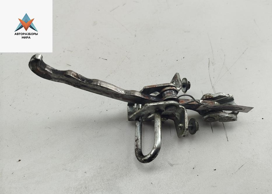 ограничитель открывания двери Opel Astra G 1999, универсал - фото №1