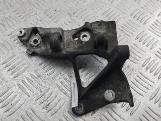 кронштейн генератора Ford Focus 2 поколение [рестайлинг] 2009, 1.6 л., дизель, МКПП, чёрный, универсал, 9653249480