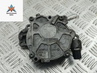 насос вакуумный Volkswagen Passat B7 2013, 2.0 л., дизель, МКПП, чёрный, универсал, 03L145100