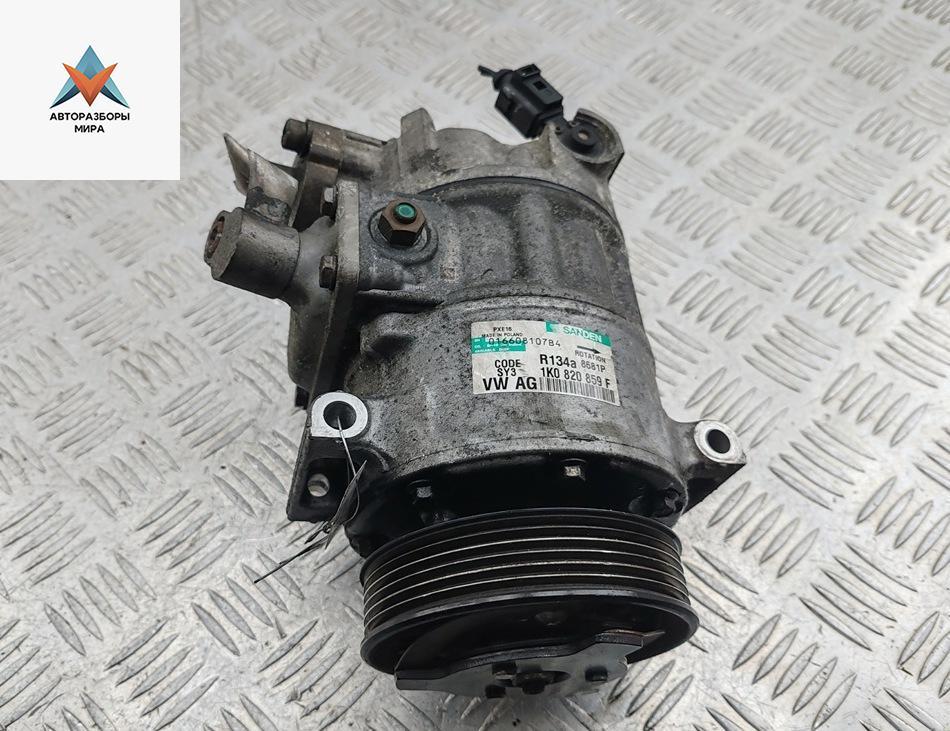 компрессор кондиционера Volkswagen Passat B6 2007, 2.0 л., дизель, 1K0820859F - фото №1