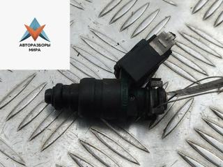 форсунка Volkswagen Bora 1 поколение 2000, 1.6 л., бензин, АКПП, серый, седан, 037906031AA