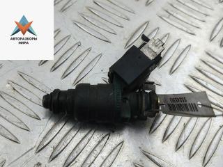 форсунка Volkswagen Bora 1 поколение 2000, 1.6 л., бензин, АКПП, серый, седан, 037906031AA