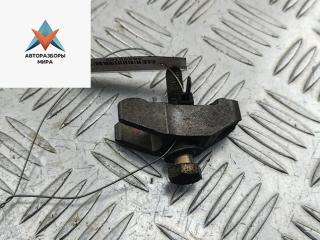 крепление форсунки Skoda Fabia 1 поколение (6Y) [рестайлинг] 2004, 1.9 л., дизель, МКПП, белый, хетчбэк 5 дв.