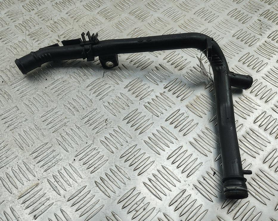 трубка охлаждающей жидкости Volkswagen Passat B7 2013, 2.0 л., дизель, МКПП, 03L121065AJ
