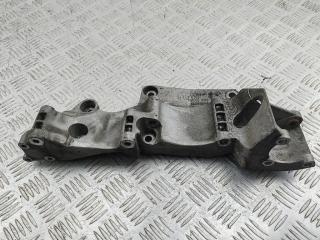 кронштейн генератора Volkswagen Bora 2000, 1.6 л., бензин, АКПП, серый, седан, 06A903143P