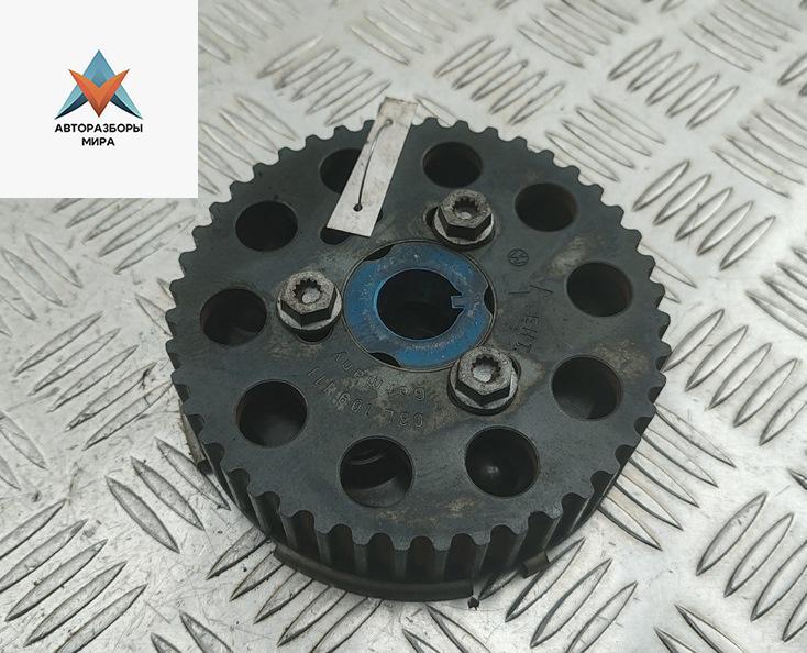 шкив распредвала Volkswagen Passat B7 2013, 2.0 л., дизель, МКПП, чёрный, универсал, 03L109111 - фото №1