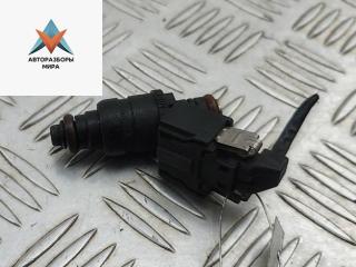 форсунка Skoda Felicia 1 поколение 1996, 1.3 л., бензин, МКПП, красный, хетчбэк 5 дв., 047906031