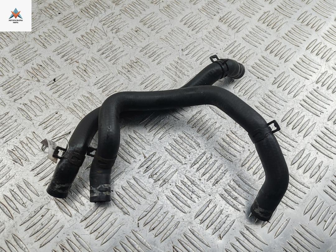 патрубок отопителя (печки) Skoda Octavia mk1 (A4 1U) 2004, 2.0 л., бензин - фото №1