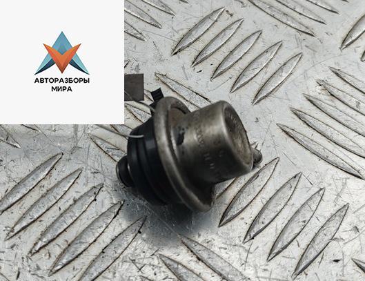 регулятор давления топлива Skoda Octavia mk1 (A4 1U) 2004, 2.0 л., бензин, МКПП, синий, универсал, 037133035H - фото №1