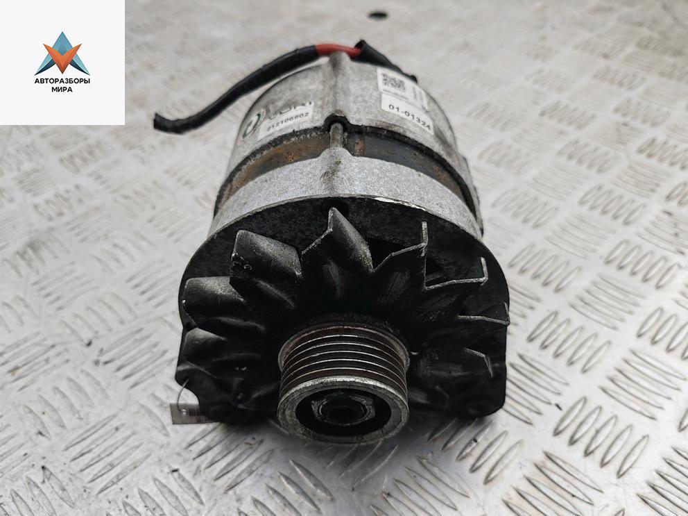 генератор Skoda Felicia 1 поколение 1996, 1.3 л., бензин, МКПП, красный, хетчбэк 5 дв., 212106902 - фото №1