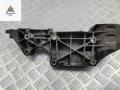кронштейн генератора Volkswagen Caddy 3 поколение 2005, 2.0 л., дизель, МКПП, белый, фургон, 045903143F - фото №2