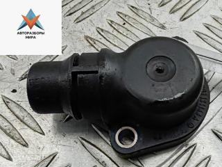 фланец (тройник) системы охлаждения Volkswagen Passat B5 [рестайлинг] 2004, 1.9 л., дизель, МКПП, серый, универсал, 038121144A