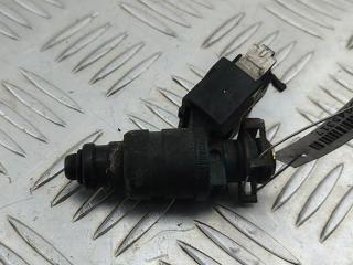 форсунка Volkswagen Bora 1 поколение 2000, 1.6 л., бензин, АКПП, серый, седан, 037906031AA