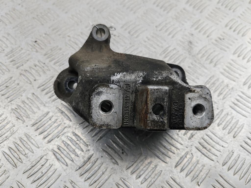кронштейн КПП Volkswagen Caddy 2005, 2.0 л., дизель, МКПП, белый, фургон, 1K0199117AJ