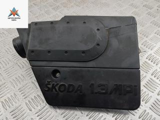 воздуховод Skoda Felicia 1 поколение 1996, 1.3 л., бензин, МКПП, красный, хетчбэк 5 дв., 047129654