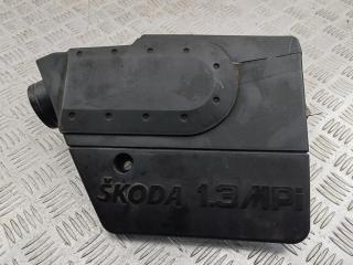воздуховод Skoda Felicia 1 поколение 1996, 1.3 л., бензин, МКПП, красный, хетчбэк 5 дв., 047129654