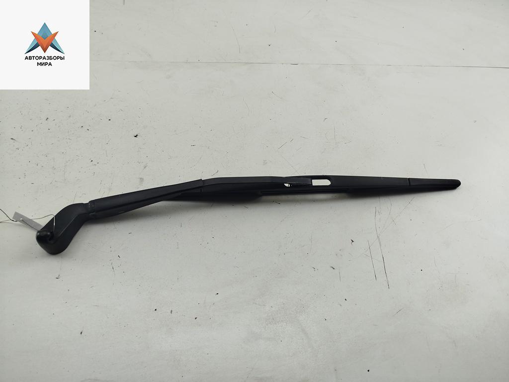 Щеткодержатель (поводок стеклоочистителя) задний Opel Zafira 1 поколение (A) 1999, 2.0 л., дизель, МКПП, серый, минивэн, 6955706 - фото №1