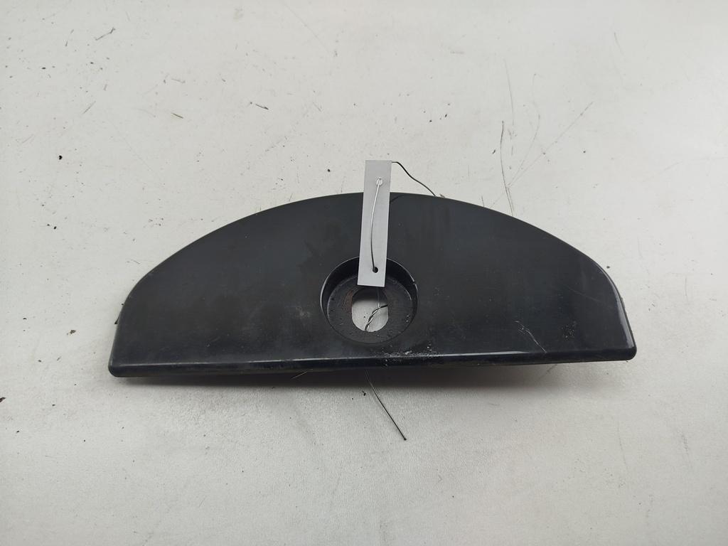 накладка двери (крышки) багажника Opel Omega B 2001, 2.2 л., бензин, МКПП, серый, универсал, 90435599