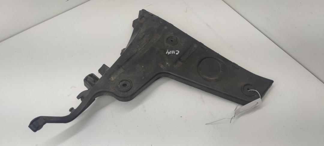 кронштейн заднего бампера Audi A4 B7 2006, 2.0 л., бензин, АКПП, серый, универсал, 8E9807454A