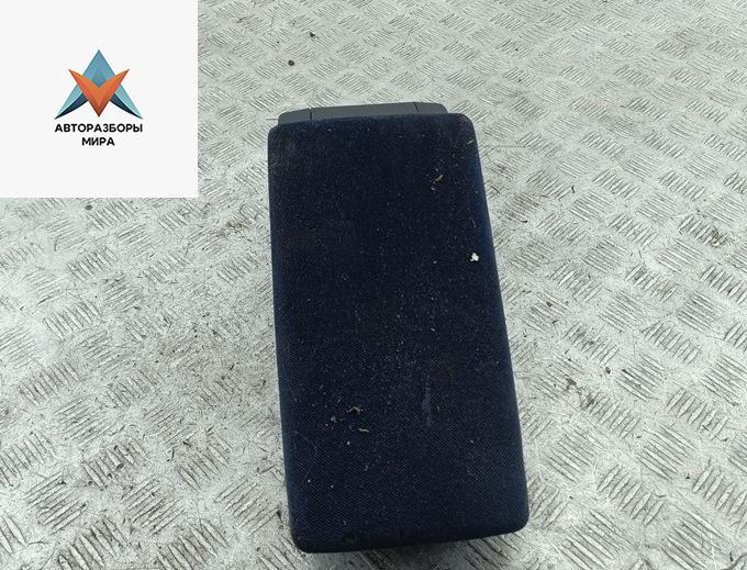 подлокотник Fiat Stilo 1 поколение 2001, 1.8 л., бензин, МКПП, серый, хетчбэк 3 дв., 38446 - фото №1