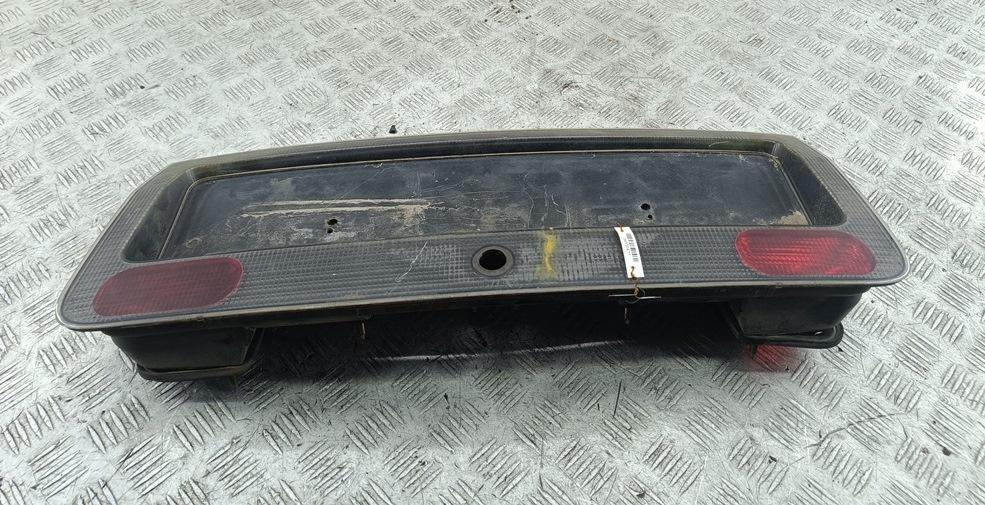 бленда Audi A6 4B/C5 2000, 1.8 л., Ti, бензин, МКПП, зелёный, универсал, 4B9945695D - фото №1