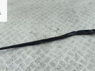 Щеткодержатель (поводок стеклоочистителя) передний Audi A4 B6 2002, 1.9 л., дизель, МКПП, серый, универсал, 8E1955408A