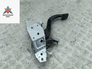 педаль сцепления Opel Astra H/Family [рестайлинг] 2006, 1.4 л., бензин, МКПП, серый, хетчбэк 5 дв., 9010883