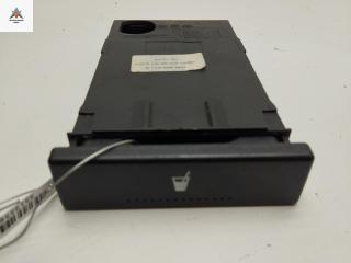 подстаканник Ford Galaxy 1 поколение [рестайлинг] 2003, 1.9 л., дизель, МКПП, синий, минивэн, 7M5858601B