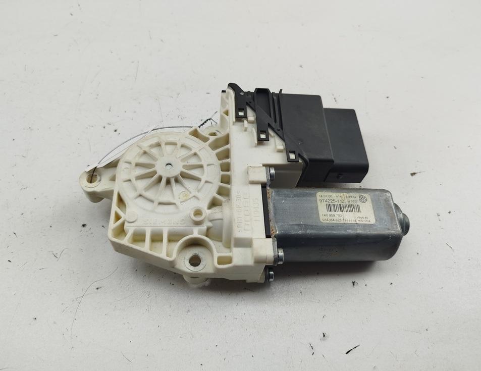 моторчик стеклоподъемника задний левый Volkswagen Passat B6 2006, 2.0 л., МКПП, универсал, 1K0959703P