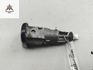 личинка дверного замка Skoda Fabia 1 поколение (6Y) [рестайлинг] 2006, 1.2 л., бензин, МКПП, чёрный, универсал, 6Y0837168D