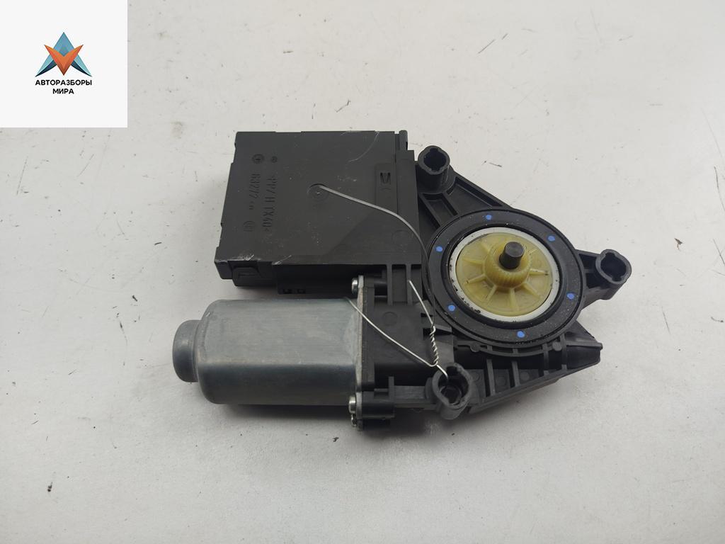 модуль управления двери Skoda Octavia mk2 (A5 1Z) 2007, 1.6 л., бензин, МКПП, чёрный, универсал, 1K0959793K - фото №1