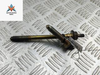 Болт крепления Volkswagen Golf 4 поколение 2000, 1.4 л., бензин, МКПП, синий, хетчбэк 5 дв.