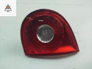 фонарь крышки багажника правый Volkswagen Golf 5 поколение 2005, 2.0 л., бензин, МКПП, чёрный, хетчбэк 3 дв., 1K6945094E