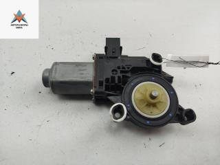 моторчик стеклоподъемника передний правый Skoda Fabia 2 поколение (5J) [рестайлинг] 2011, 1.2 л., бензин, МКПП, серый, универсал, 6RO959802P