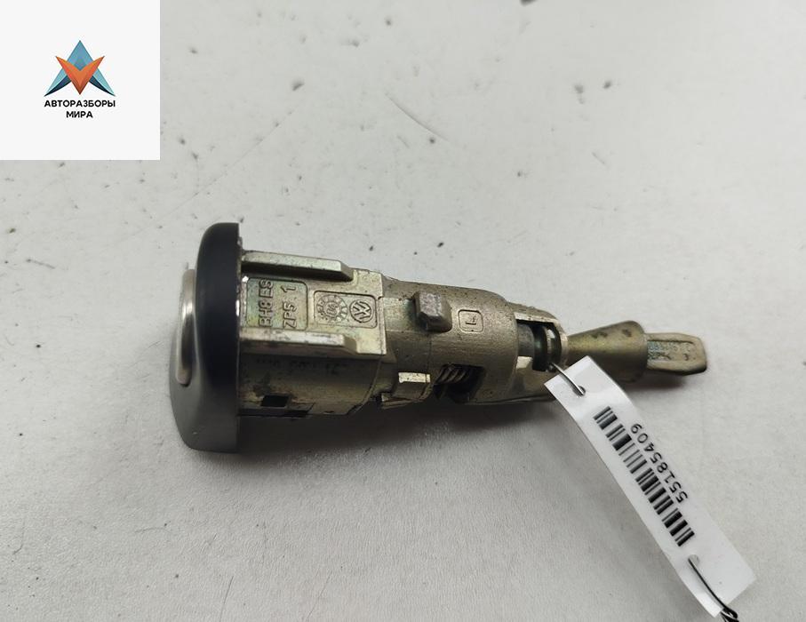 личинка дверного замка Volkswagen Golf 5 поколение 2004, 1.4 л., бензин, МКПП, чёрный, хетчбэк 5 дв., 1K0837167C - фото №1