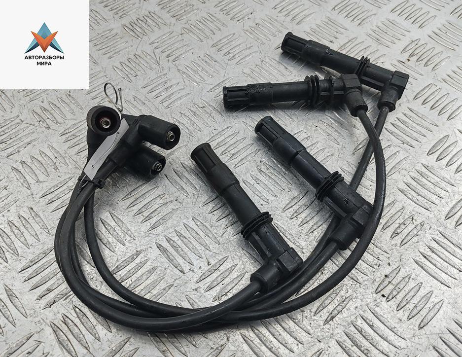 провод высоковольтный Volkswagen Golf 4 поколение 2002, 1.4 л., бензин, МКПП, чёрный, хетчбэк 5 дв. - фото №1